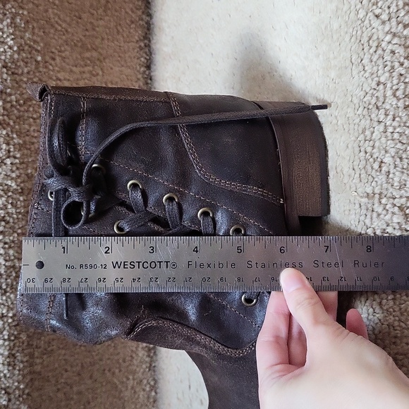 NWT! Brown Leather Boots With Side Laces! Size 40! - Picture 15 of 15